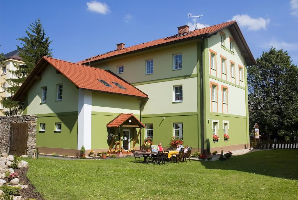 Pension Marathon Vrchlabí Exteriör bild